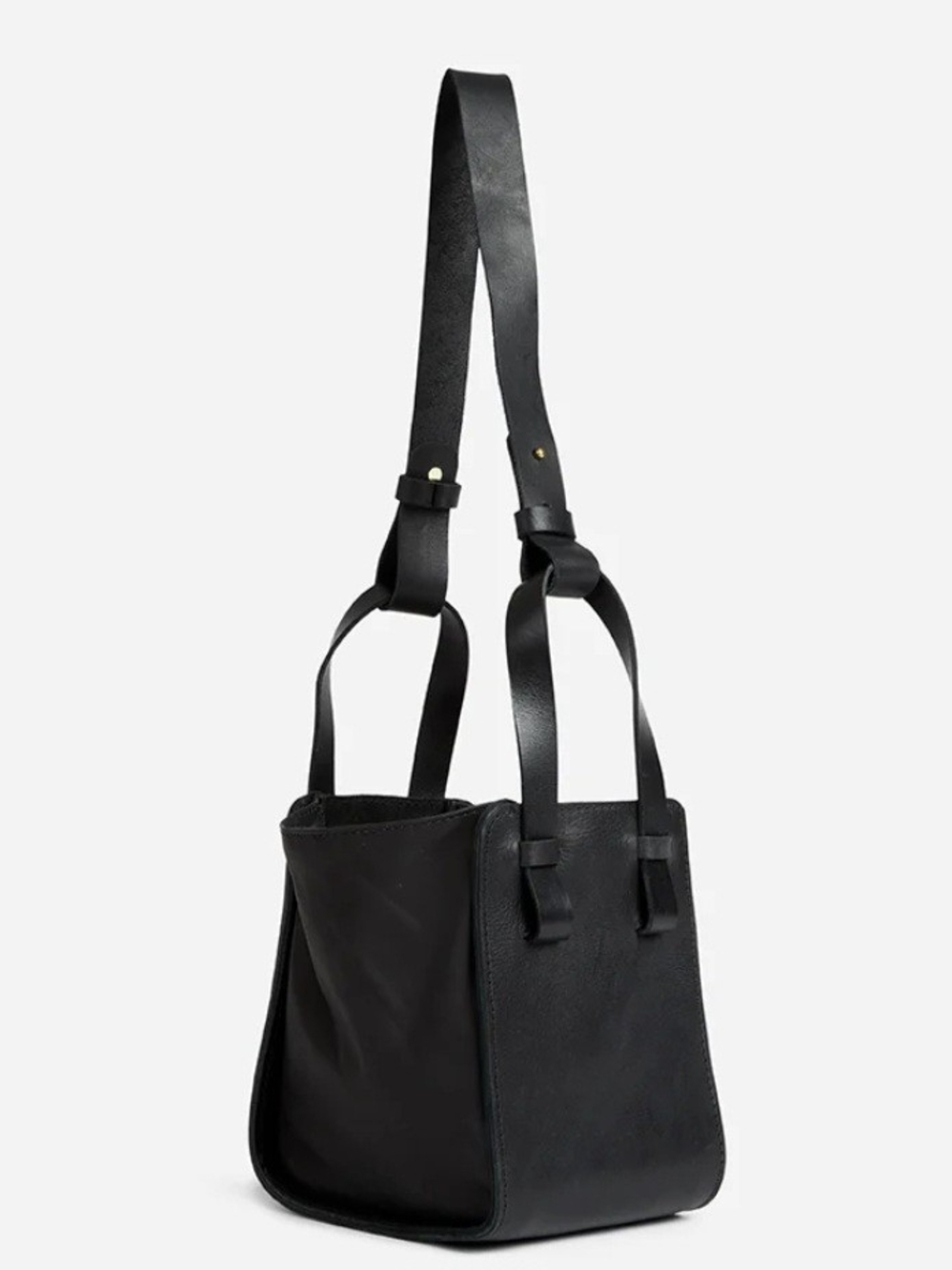 Parker Clay Abel Full-Grain Leather Compact Bucket Bag – Handcrafted in Ethiopia